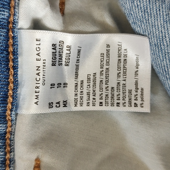 AE Mom Jeans - Picture 4 of 4